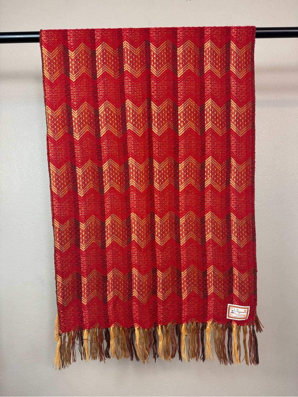 FIGUEROA ALPACA Scarf‎ Made in Peru red gold C